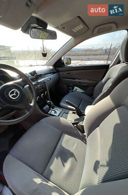 Седан Mazda 3 2006 в 