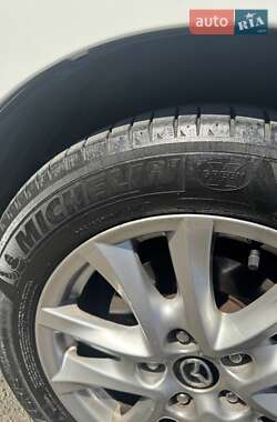 Седан Mazda 3 2015 в 