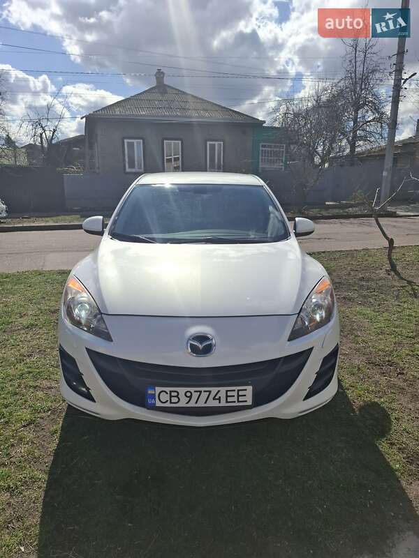 Хэтчбек Mazda 3 2011 в Прилуках фото Хэтчбек Mazda 3 2011 в Прилуках