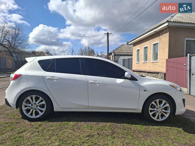 Хетчбек Mazda 3 2011 в Прилуках