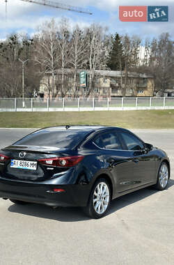 Седан Mazda 3 2014 в 