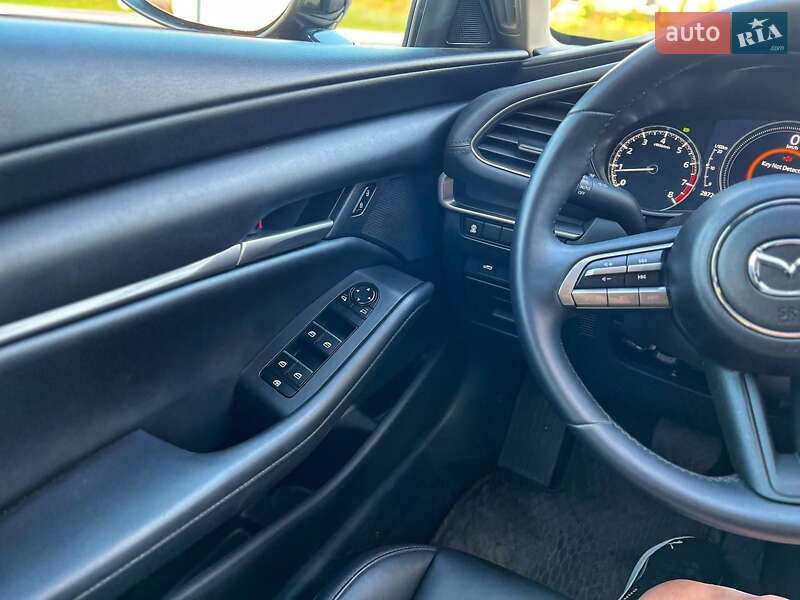 Седан Mazda 3 2021 в Белгороде-Днестровском