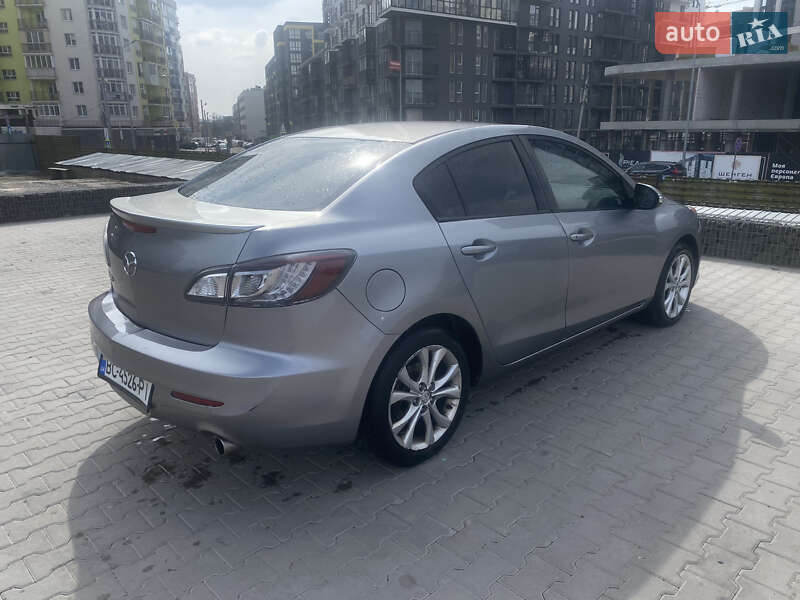 Седан Mazda 3 2009 в Львове