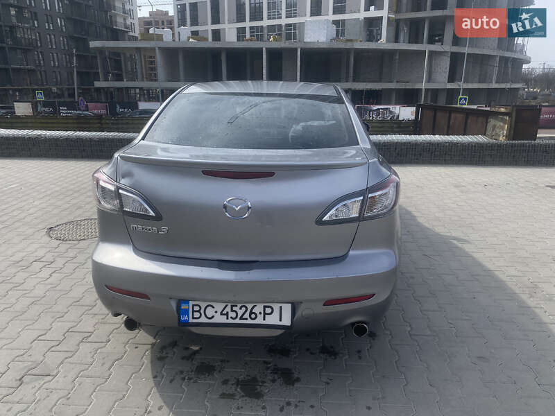 Седан Mazda 3 2009 в Львове