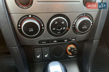 Седан Mazda 3 2006 в 