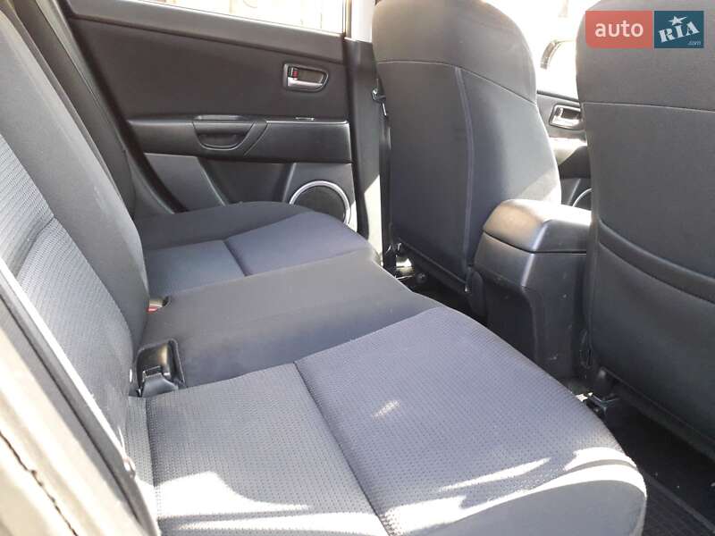 Седан Mazda 3 2007 в Києві