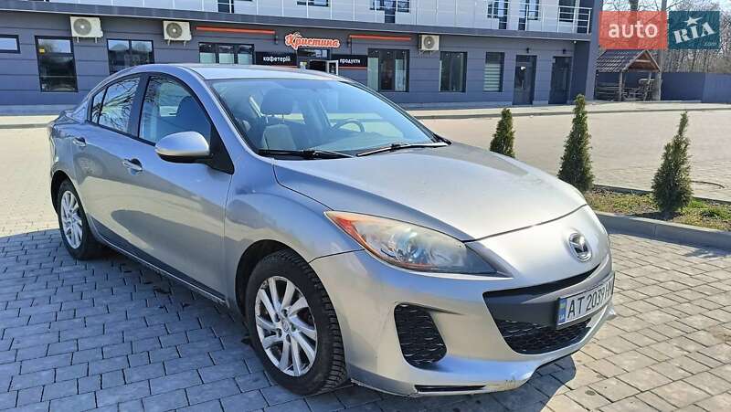 Mazda 3 2012