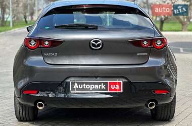 Хэтчбек Mazda 3 2023 в 