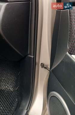 Седан Mazda 3 2007 в 