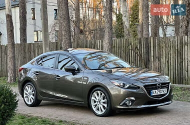 Седан Mazda 3 2014 в 