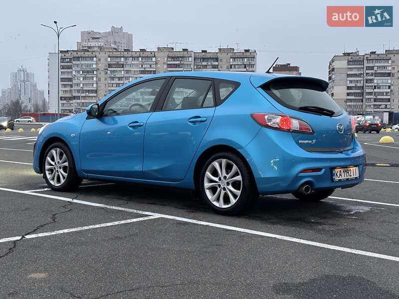 Хетчбек Mazda 3 2010 в Києві