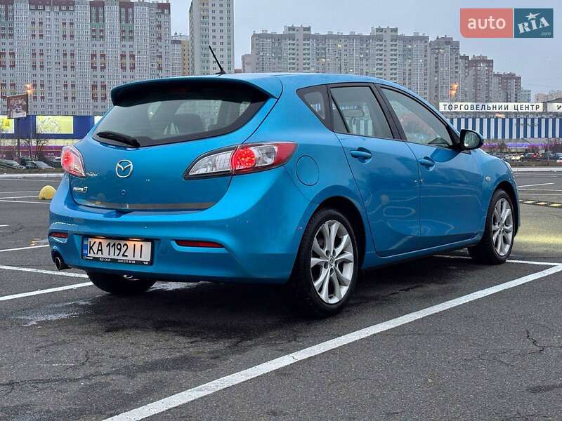 Хетчбек Mazda 3 2010 в Києві