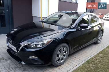 Седан Mazda 3 2015 в Львове