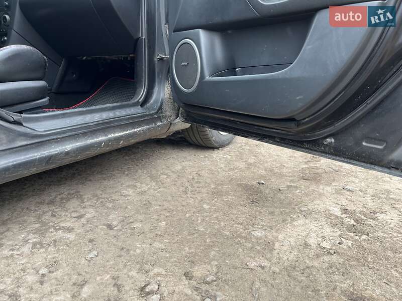 Хэтчбек Mazda 3 2005 в Полтаве