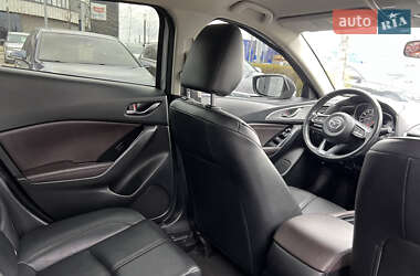 Седан Mazda 3 2018 в 