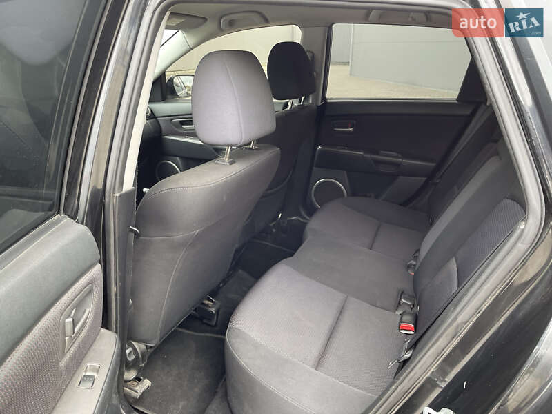 Хэтчбек Mazda 3 2006 в Полтаве