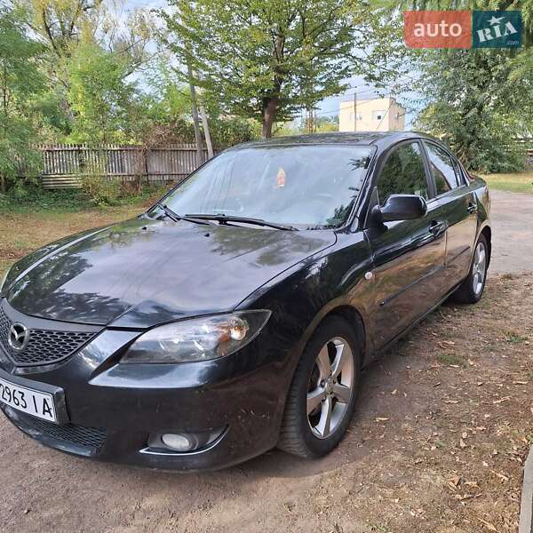 Седан Mazda 3 2005 в Тячеве