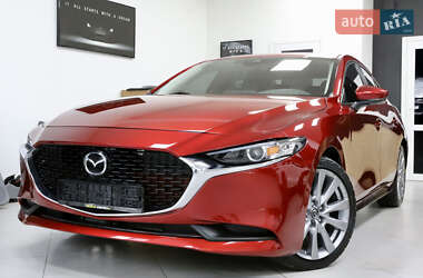 Седан Mazda 3 2022 в 