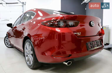 Седан Mazda 3 2022 в 