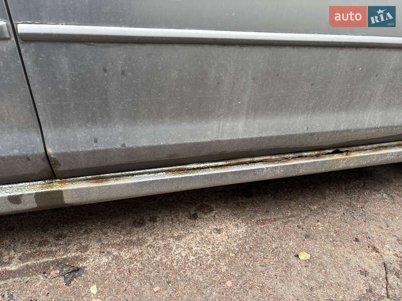Седан Mazda 3 2004 в Старих Петрівцях