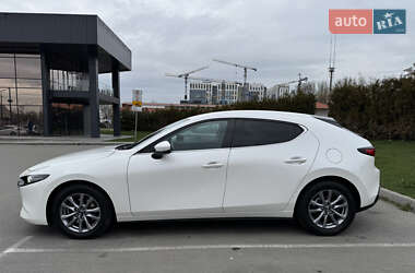 Хэтчбек Mazda 3 2021 в 