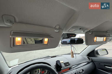 Седан Mazda 3 2008 в 
