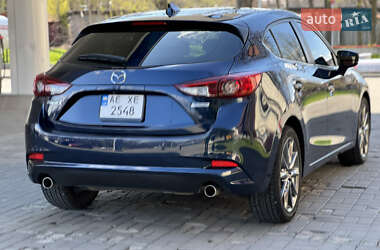 Хэтчбек Mazda 3 2018 в 