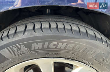 Седан Mazda 3 2008 в 