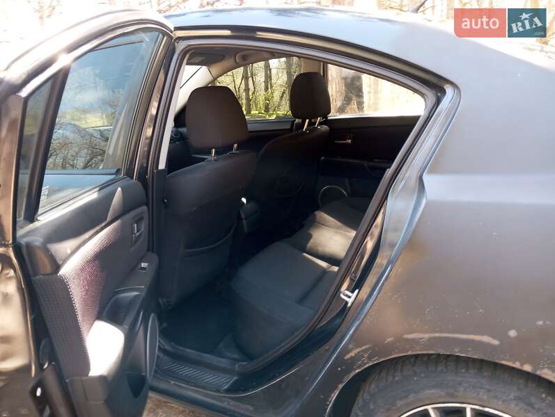 Седан Mazda 3 2006 в Запорожье