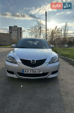 Хетчбек Mazda 3 2004 в 