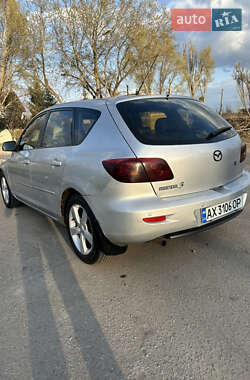 Хетчбек Mazda 3 2004 в 