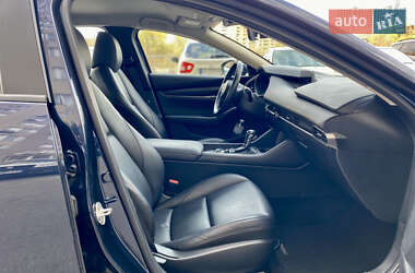Седан Mazda 3 2021 в 