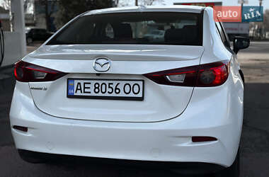 Седан Mazda 3 2015 в 