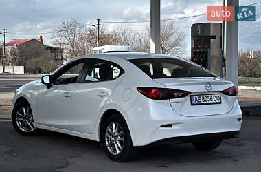 Седан Mazda 3 2015 в 