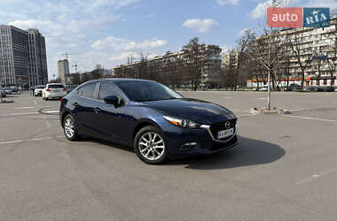 Седан Mazda 3 2017 в 