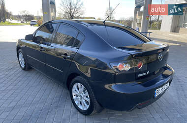 Седан Mazda 3 2007 в 