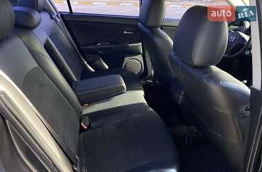 Седан Mazda 3 2006 в 