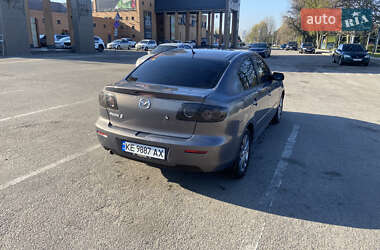 Седан Mazda 3 2007 в 