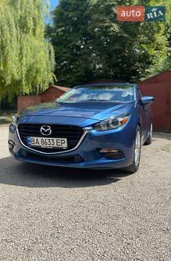 Седан Mazda 3 2017 в Кропивницькому