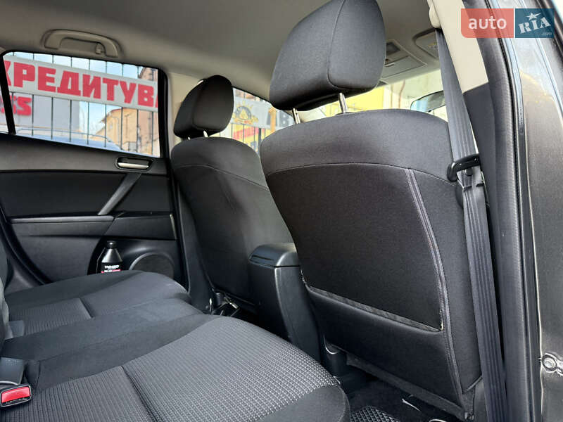 Хэтчбек Mazda 3 2012 в Николаеве
