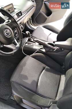 Хэтчбек Mazda 3 2014 в 