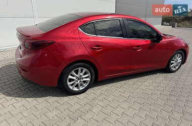 Седан Mazda 3 2016 в 