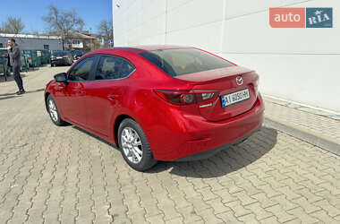 Седан Mazda 3 2016 в 