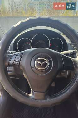 Хэтчбек Mazda 3 2005 в 