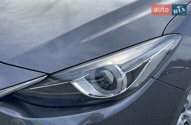 Седан Mazda 3 2014 в 