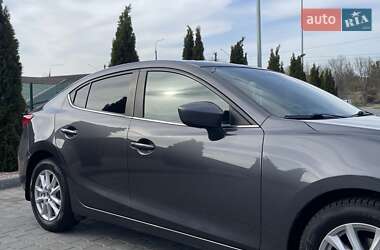 Седан Mazda 3 2014 в 