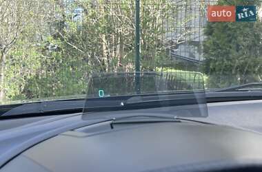 Седан Mazda 3 2014 в 