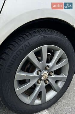 Седан Mazda 3 2007 в 