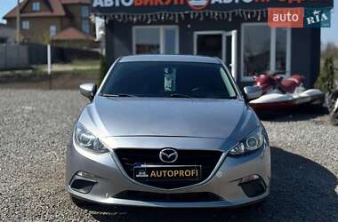 Седан Mazda 3 2015 в 