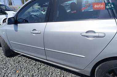Хетчбек Mazda 3 2006 в 